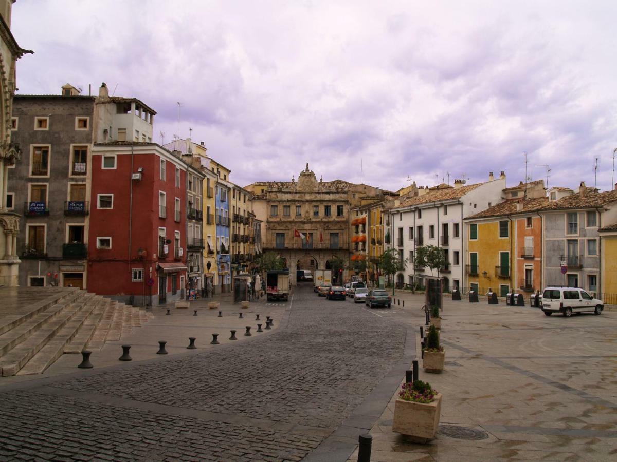 Atico En La Plaza Mayor Cuenca  Extérieur photo